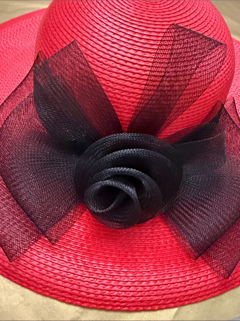 Vintage Elegant Red Wide-Brim Women's Sun Hat with Black Band